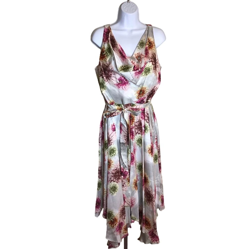 Ala. Von Auersperg 100% Silk Dress Sz. Lrg   Silver NWT Floral handkerchief hem